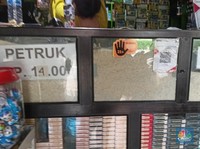 Efek Stok Beras di Minimarket Kosong, Warga Serbu Warung Madura