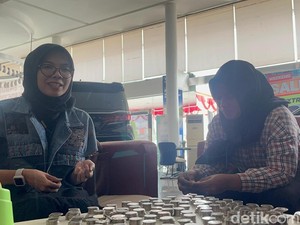 Cerita ASN di Jambi Beli Mobil Pakai Uang Receh, Ditabung Selama 5 Tahun
