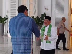 Video: Bertemu di Balai Kota, Maruarar Beri Hormat dan Sebut Pramono Senior
