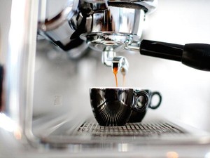 Kedai Kopi Mulai Ketar-ketir Kena Imbas Tarif Trump