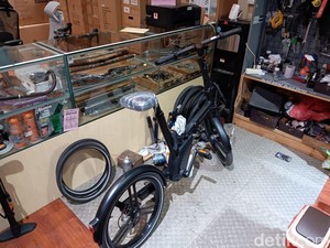 Tren Gowes Rontok! Sepeda Ratusan Juta Tak Laku, Toko Berguguran