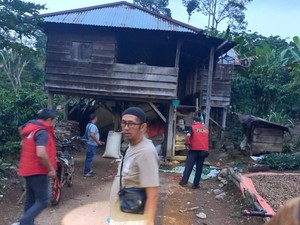 Pria di Merangin Pukul-Tusuk Istri hingga Tewas, Lalu Bunuh Diri Minum Racun
