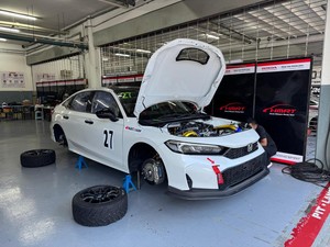 Malaysia Touring Car Championship: Avila Bahar Target Juara di Sepang