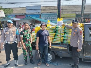 Polres Lamongan Salurkan 27 Ton Beras Murah Lewat Bazar GPMP