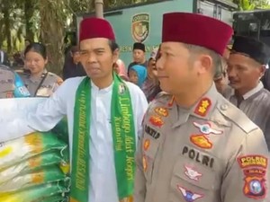 UAS Puji Polres Kuansing Gelar Pasar Murah: Polisi Bukan Sembarang Polisi