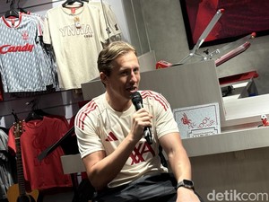 Lucas Leiva Sebut Pesaing Liverpool Musim Depan, Ada MU