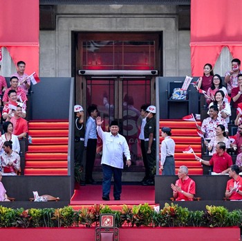 Potret Prabowo Hadiri Parade Hari Kemerdekaan Singapura