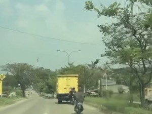 Viral Bajing Loncat Curi Rokok di JLS Cilegon, Polisi Selidiki