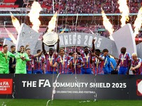 Gaya Crystal Palace Raih Juara Community Shield Usai Sikat Liverpool