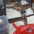 Suasana warung sembako di kawasan Pasar Minggu, Jakarta Selatan, Selasa (11/8/2025). (CNBC Indonesia/Chandra Dwi Pranata)
