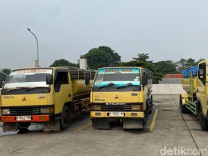5 Hal Diungkap Usai Sopir Truk Buang Tinja ke Selokan Ditangkap