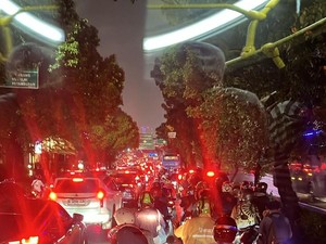 TransJ Koridor 9 Alami Keterlambatan Imbas Macet di Kemanggisan-Pinang Ranti