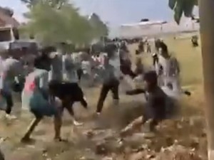 Gerak Jalan di Gresik Tiba-tiba Jadi Tawuran sampai Kaca Gedung Sekolah Pecah