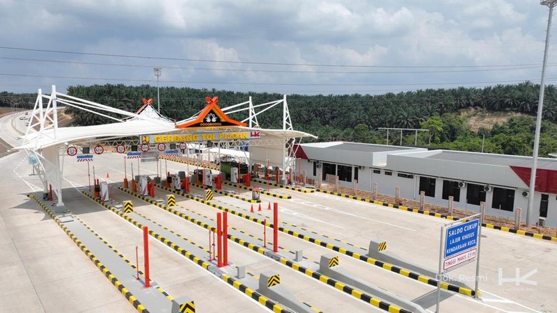 Kementerian Pekerjaan Umum (PU) mulai melaksanakan Uji Laik Fungsi dan Operasi (ULFO) Jalan Tol Betung–Tempino–Jambi Seksi 4, ruas Tempino–Interchange Ness di Kabupaten Muara Jambi, Jumat (8/8/2025). (Dok. Hutama Karya)