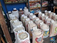 Stok Beras RI Banyak tapi Harga Kok Naik, Zulhas Kasih Penjelasan