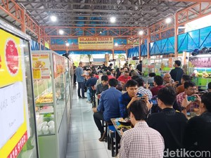 Siasat Pegawai Kantoran Tekan Biaya Makan Siang Biar Tak Tembus Rp 100 Ribu