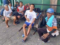 Pasar Beras Cipinang Sepi, Kuli Panggul Sepi Job dan Cuma Bisa Rebahan