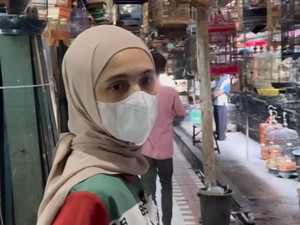 Video: Kagetnya Nycta Gina Saat Beli Burung untuk Sang Suami