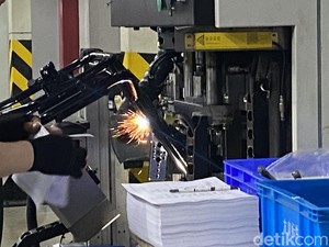 Para Eksekutif Barat Minder dan Tertampar Usai Kunjungi China