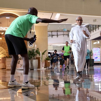 Potret Mal Mewah di Dubai Disulap Jadi Lintasan Lari