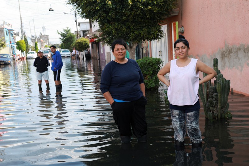 Banjir merendam rumah warga di Nezahualcoyotl, di pinggiran Kota Meksiko, Meksiko. Foto udara menunjukkan banjir merendam rumah warga di Nezahualcoyotl, di pinggiran Kota Meksiko, Meksiko, Selasa (12/8/2025). (REUTERS/Henry Romero)
