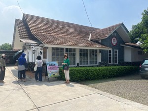 Tante Thea Snoephuis, Kafe Klasik Bernuansa Belanda di Depok