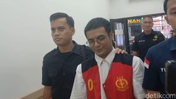 Vadel Badjideh Dituntut 12 Tahun Penjara di Kasus Asusila Anak Nikita Mirzani