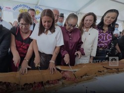 Meksiko Pecahkan Rekor Sandwich Raksasa di Dunia, Berat 1 Ton Lebih