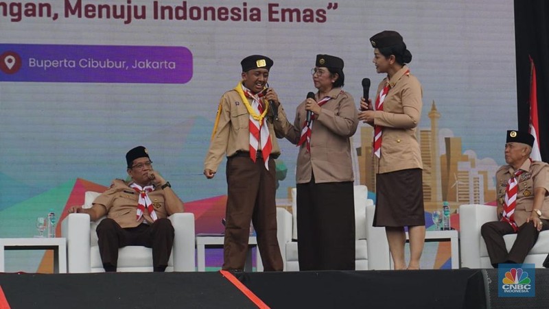Anggota Komite Stabilitas Sistem Keuangan (KSSK) terdiri dari Menteri Keuangan, Gubernur Bank Indonesia, Ketua Dewan Komisioner Otoritas Jasa Keuangan (OJK), dan Ketua Dewan Komisioner Lembaga Penjamin Simpanan (LPS), KSSK menggelar LIKE IT (Literasi Keuangan Indonesia Terdepan) di Bumi Perkemahan Cibubur, Jakarta, Kamis, (14/8/2025). (CNBC Indonesia/Muhammad Sabki)