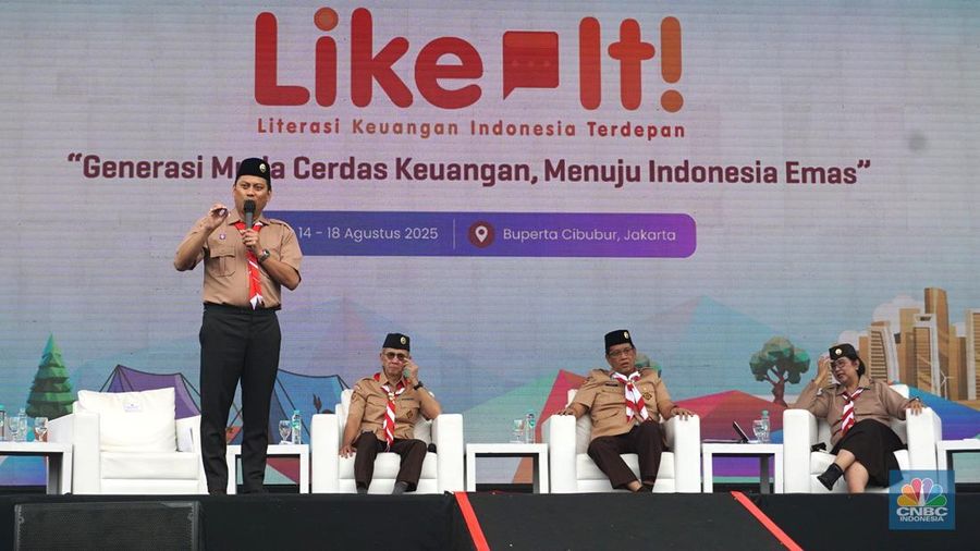 Wakil Menteri Keuangan RI, Thomas Djiwandono di acara LIKE IT (Literasi Keuangan Indonesia Terdepan) di Bumi Perkemahan Cibubur, Jakarta, Kamis, (14/8/2025). (CNBC Indonesia/Muhammad Sabki)