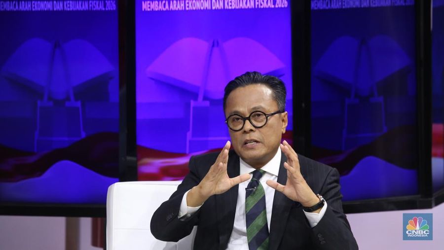 COO Danantara, Dony Oskaria dalam Special Talkshow Nota keuangan & RAPBN 2026 di Jakarta, Jumat (15/8/2025). (CNBC Indonesia/Tias Budiarto)
