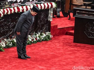 Prabowo Alokasikan Gaji Guru-Dosen Tahun 2026 Rp 178,7 Triliun!