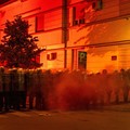 Makin Chaos! Demo Anti-pemerintah Memanas, Partai Presiden Dirusak