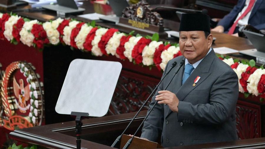 Presiden Indonesia Prabowo Subianto menyampaikan Pidato Kenegaraan tahunannya, menjelang Hari Kemerdekaan negara ini, di Jakarta, Indonesia, 15 Agustus 2025. (BAY ISMOYO/Pool via REUTERS)