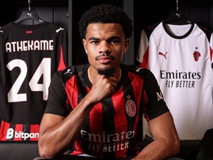 AC Milan Datangkan Pemain Ketujuh Musim Ini, Zachary Athekame