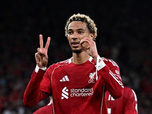 Ekitike Sudah Rajin Cetak Gol, Slot Masih Ungkap Tuntutan