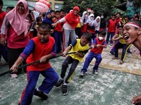 Jarang Orang Tahu! Tarik Tambang Asli China-Masuk RI Dibawa Belanda