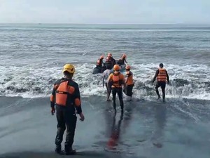Ini Upaya Pencarian Nelayan Jember Hilang Saat Melaut di Lumajang