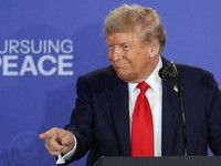 Begini Kabar Terbaru Proyek Raksasa Trump Senilai Rp 8.000 Triliun
