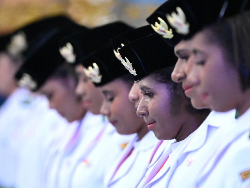 Sebanyak 76 pelajar dari 38 provinsi di Indonesia resmi dikukuhkan sebagai anggota Pasukan Pengibar Bendera Pusaka (Paskibraka) tahun 2025. Sebanyak 76 pelajar dari 38 provinsi di Indonesia resmi dikukuhkan sebagai anggota Pasukan Pengibar Bendera Pusaka (Paskibraka) tahun 2025, Sabtu (16/8/2025). (Dok. BPMI)
