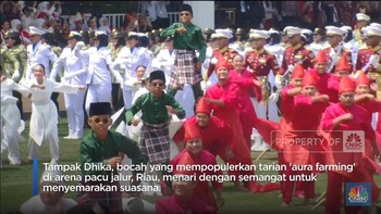 Video: Aura Farming! Joget Pacu Jalur Goyang Istana