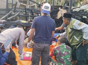 Kebakaran Rumah Panggung di Bima, Pemilik Ditemukan Tewas