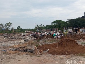 Warga Keluhkan TPA Liar di Tanjung Bunga Makassar, Limbah Dibakar Picu Polusi
