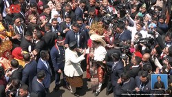 Lirik dan Terjemahan Tabola Bale Viral Goyang Istana Saat HUT RI