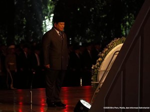 Prabowo Pimpin Upacara Ziarah Nasional dan Renungan Suci di TMP Kalibata