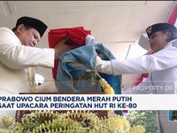 Video: Momen Prabowo Cium Bendera Merah Putih di Upacara HUT Ke-80 RI