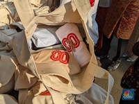Mengintip Isi Goodie Bag Peserta Upacara HUT ke-80 RI di Istana