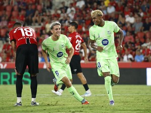 Barcelona Hajar 9 Pemain Mallorca 3-0