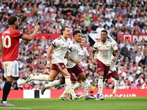 Pemain Arsenal Diminta Tetap Rendah Hati Usai Taklukkan MU