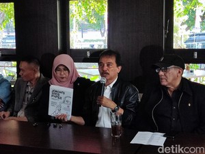 UGM Batalkan Sewa Gedung Launching Buku Jokowis White Paper Roy Suryo Cs